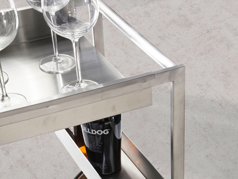 Chariot minibar en acier et noyer - DORMA