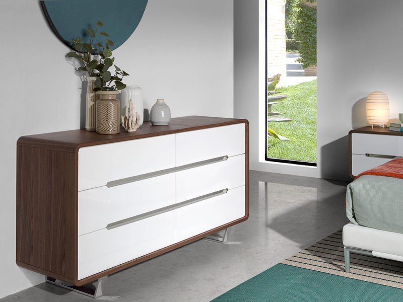 Walnut chest of drawers with lacquered fronts - AGOSTINA
