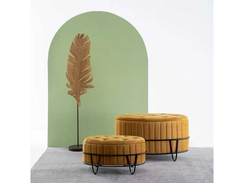 Set of two upholstered pouff with lacquered iron base - ESTHER DORADO
