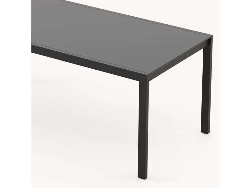 Outdoor dining table - BORA