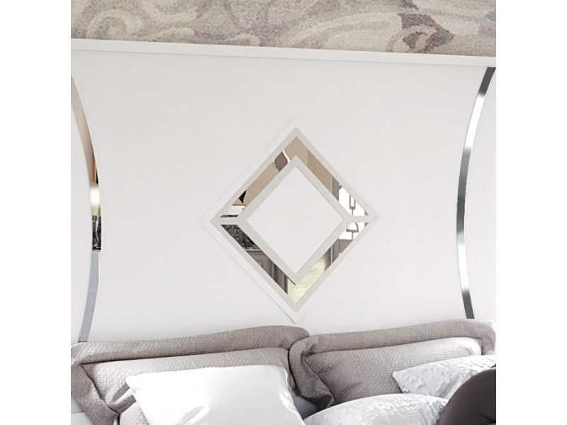 Cabecero lacado con originales detalles y luz led - ROMBO