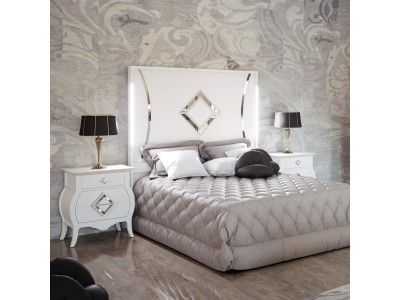 Cabecero lacado con originales detalles y luz led - ROMBO Cabecero lacado con originales detalles y luz led - ROMBO