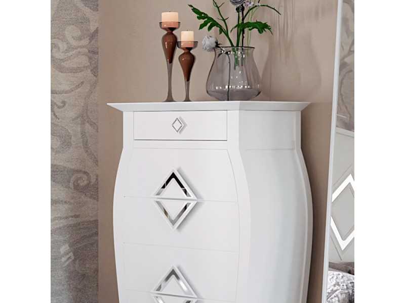 Lacquered Sinffonier with original handles - ROMBO