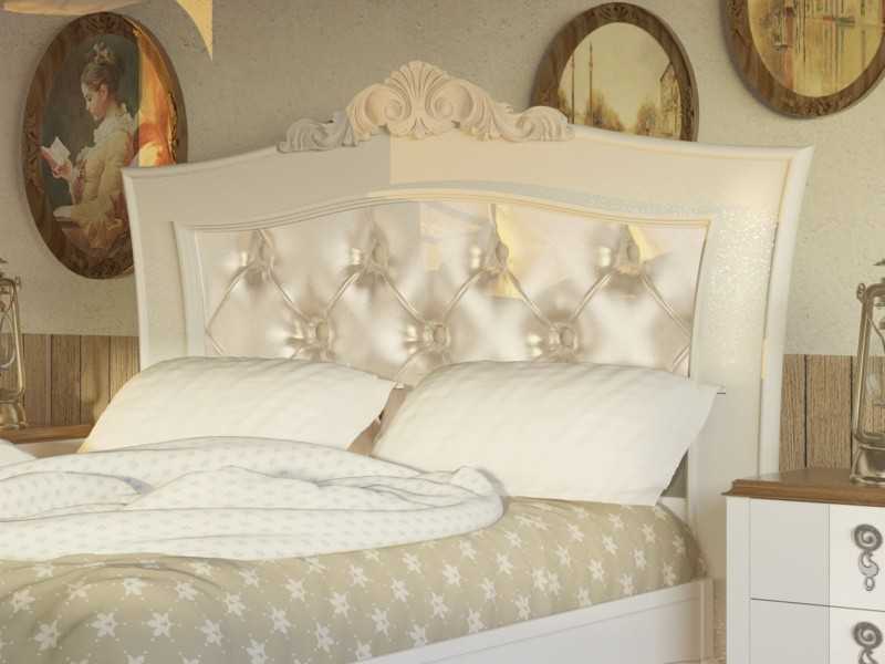 Complete lacquered and upholstered bed - CLASS