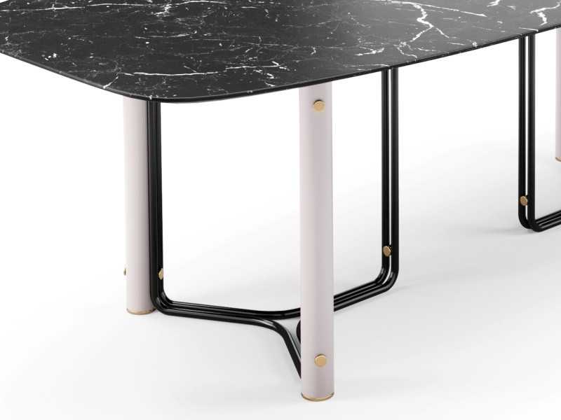 Table à manger avec plateau en marbre et structure en acier - GUADUA