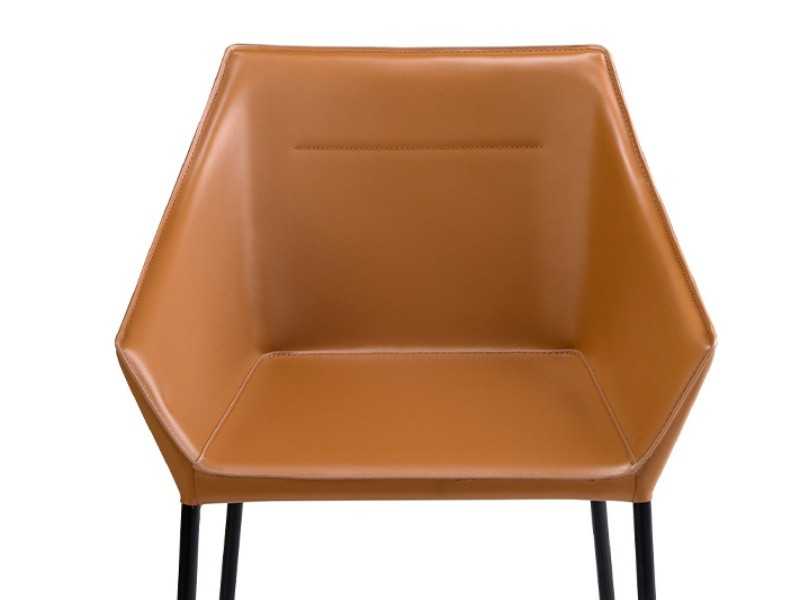 Silla de diseño con patas en acero inoxidable lacado negro - AMOS