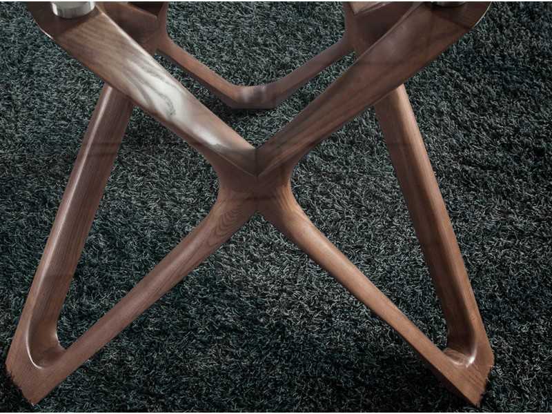 Mesa de comedor redonda con base en madera maciza - SERPA