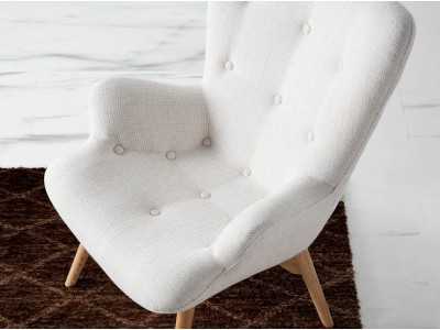 Sillón tapizado con base en madera de fresno - TAYLOR Sillón tapizado con base en madera de fresno - TAYLOR