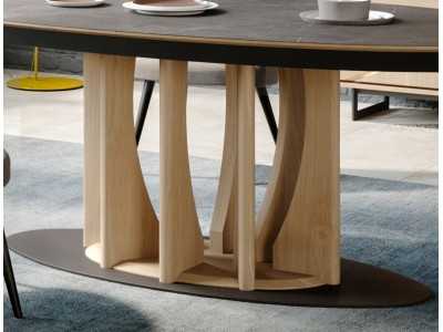 Table ovale extensible avec plateau en céramique et base en chêne - FORMENTERA