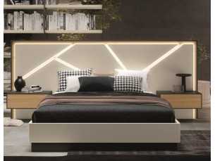 Lit complet de design moderne en chêne et laqué avec éclairage LED, tables de chevet et coffre de lit - LOM