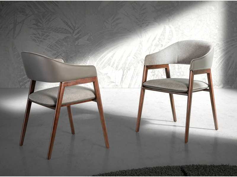 Designer chair with solid wood armrests - XIMENA