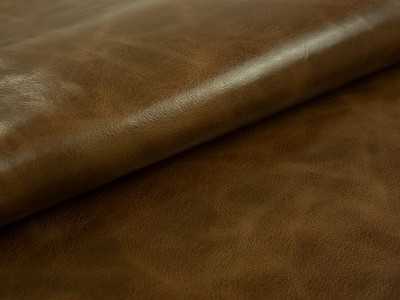 Sillón giratorio con doble mecanismo relax tapizado en piel - PIETRO