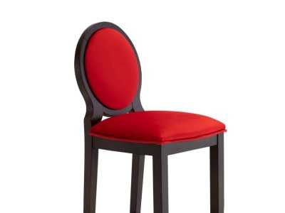 Design stool - ADA
