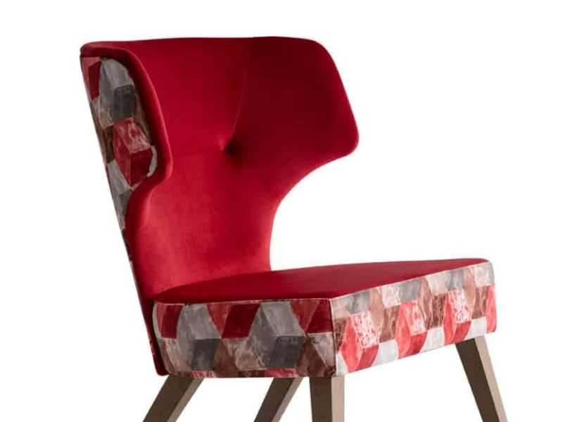 Fauteuil à oreilles design avec pieds en bois - APRA