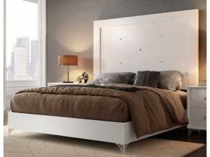 Lacquered bed with bench and headboard with Swarovski crystal details - AMANI