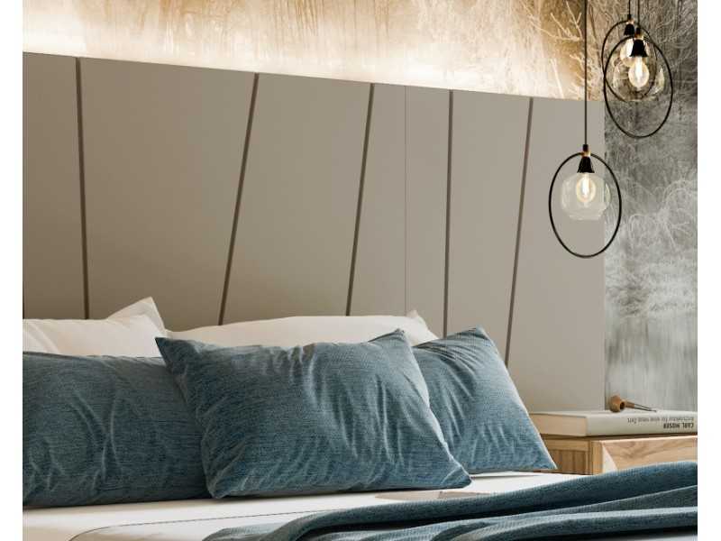 Lit complet avec structure de base et tête de lit XL de design laqué avec lumière LED - AINI