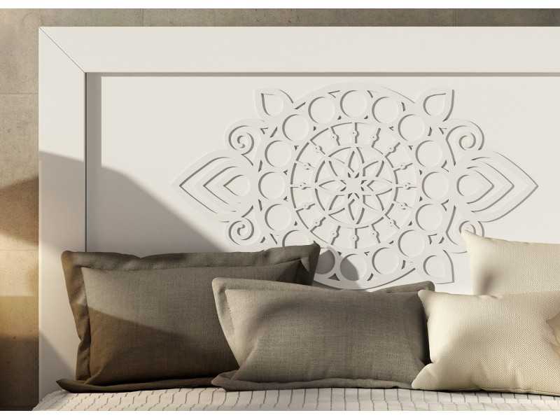 Lacquered headboard with embossed rosette detail - ADHILA