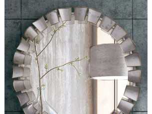 Designer mirror with lacquered steel frame - AUGUST 2