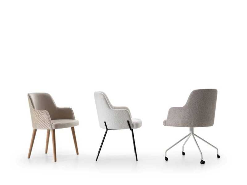 Chaise avec accoudoirs et pieds en bois massif - ANNETTE