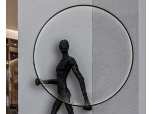 Lampe sculpture en fibre de verre laquée noire - HOMME 2