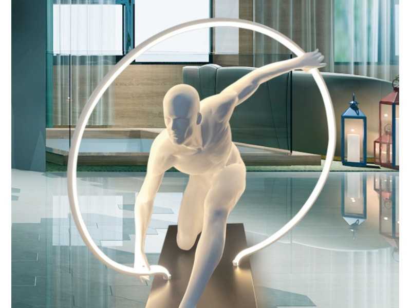 Lampe sculpture laquée en fibre de verre - OLIMPIC