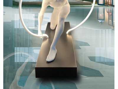 Lampe sculpture laquée en fibre de verre - OLIMPIC