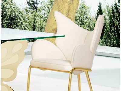 Chaise avec accoudoirs tapissé et piètement en acier inoxydable doré poli - PAPILLON