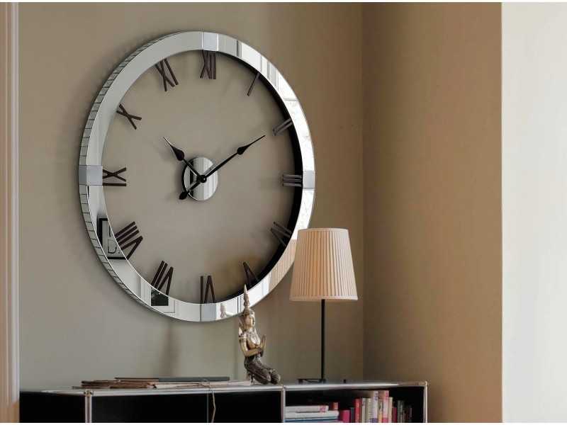 Round design clock - ANDLAU