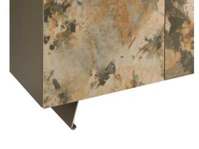 Aparador lacado con puertas de mármol porcelánico y patas en acero - AMAYA Aparador lacado con puertas de mármol porcelánico y patas en acero - AMAYA