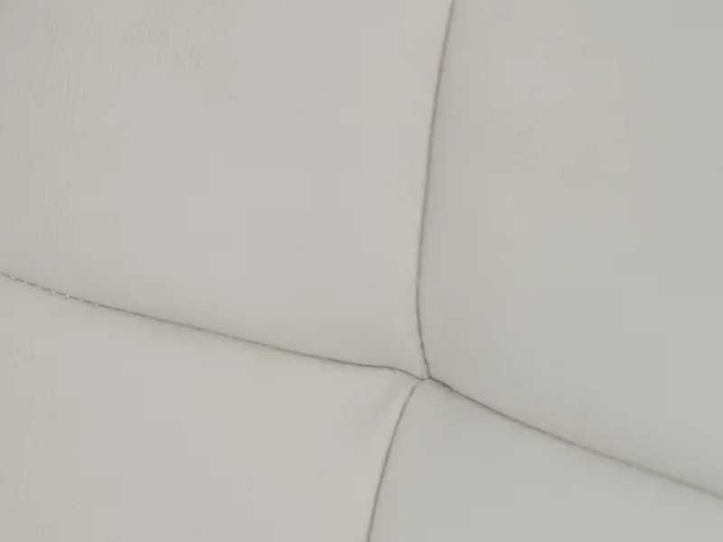 Silla de oficina con ruedas tapizada en piel sintética - COTO A