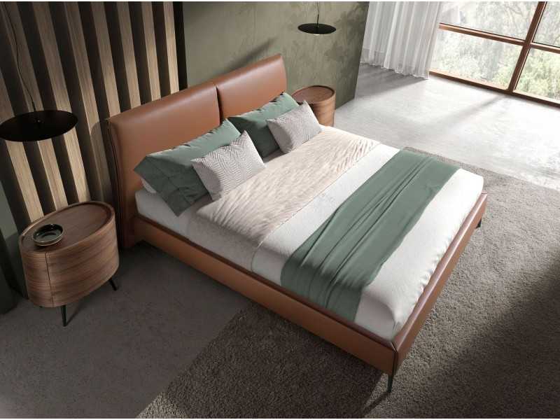 Lit double design tapissé de cuir synthétique et pieds en acier inoxydable - SAVINA