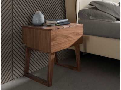Table de nuit en noyer - NOTTE Table de nuit en noyer - NOTTE