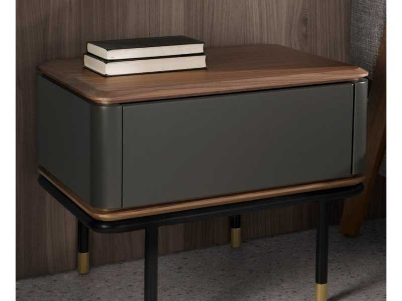 Table de chevet laquée et noyer avec pieds en acier inoxydable - ANEESA