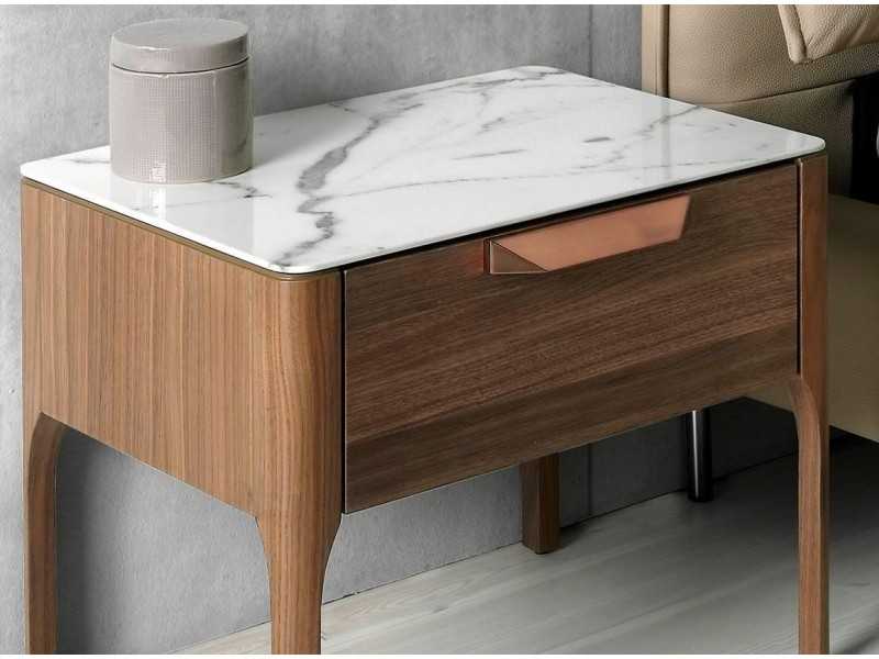 Mesita de noche en nogal con tapa de cristal imitación mármol porcelánico - DINA