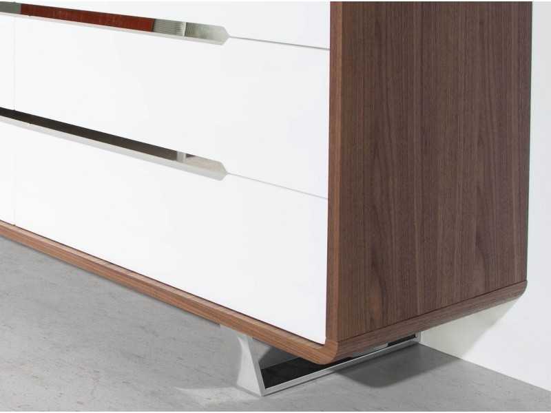 Cómoda en nogal ,frentes de cajones lacados y patas en acero inoxidable - AGOSTINA