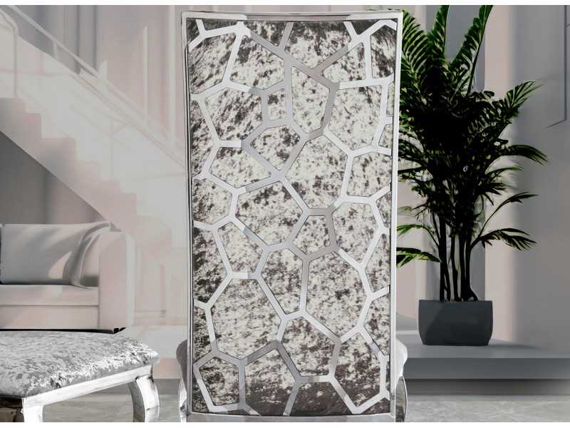 Chaise design tapissée avec structure en acier inoxydable poli - ALODIE