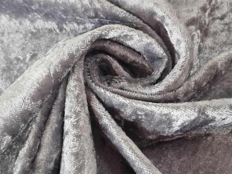 Chaise design tapissée avec structure en acier inoxydable - ALODIE