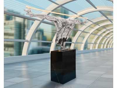 Lámpara escultura de fibra de vidrio cromada - ELASTIC