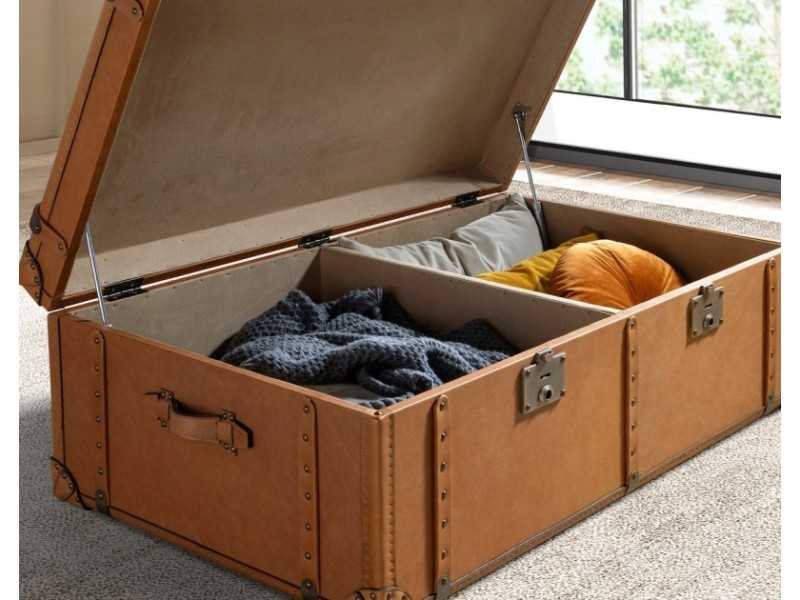 Trunk upholstered in genuine leather - AZZARO