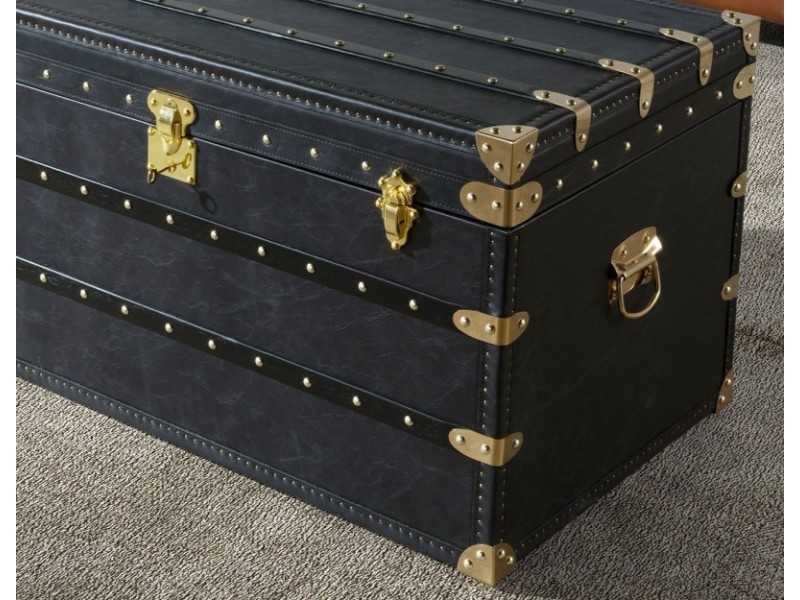 Malle tapissé de cuir véritable - ENVA