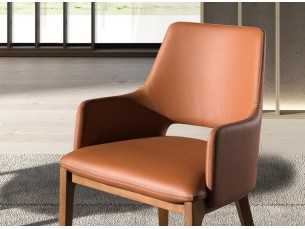 Chaise design tapissée en cuir synthétique marron - ZARA 2