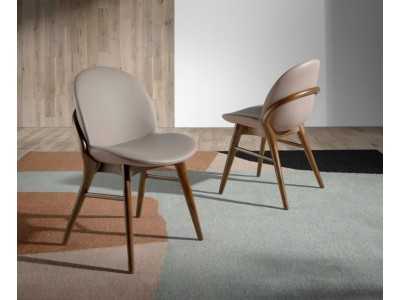 Rounded design chair with solid wood structure - ALEXIA