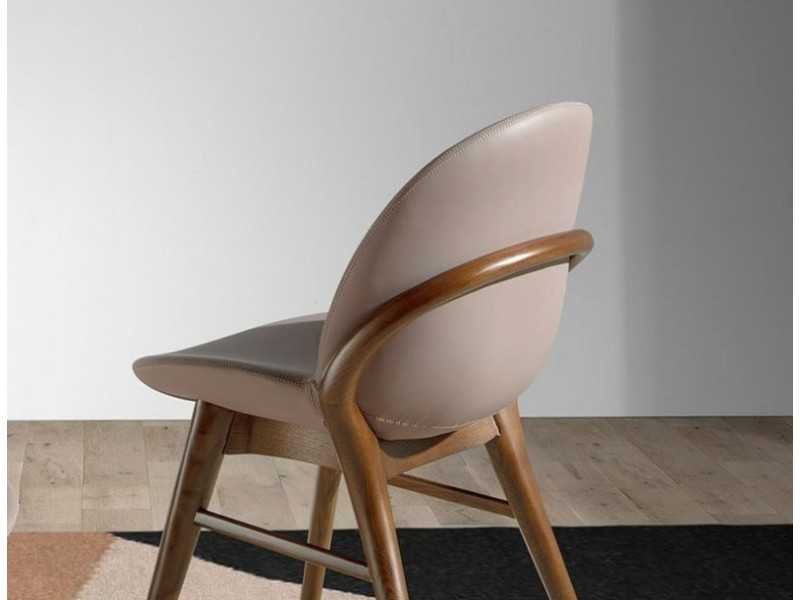 Rounded design chair with solid wood structure - ALEXIA