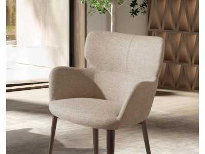 Silla con reposabrazos y patas en acero inoxidable marrón - ORLENA