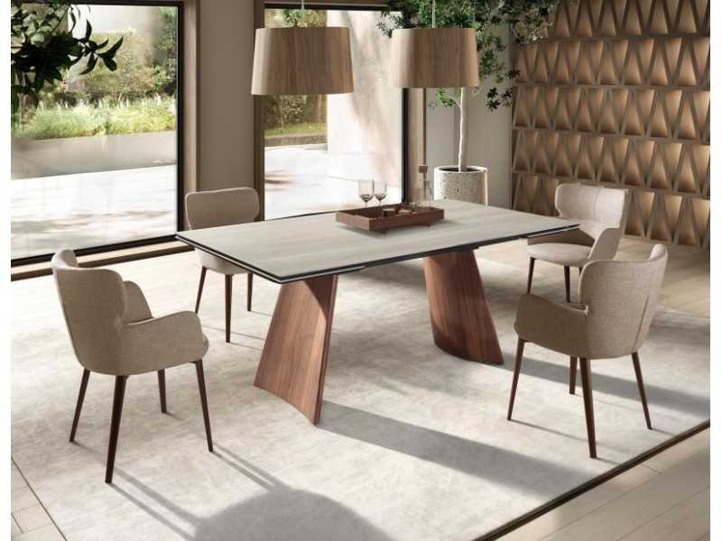 Chaise avec accoudoirs et pieds en acier inoxydable marron - ORLENA