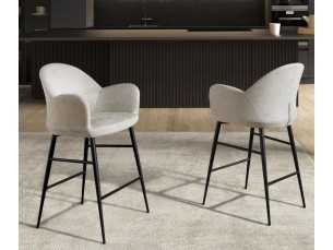 Tabouret design tapissé avec pieds en acier inoxydable noir - BERTA