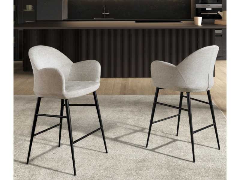 Taburete de diseño tapizado con patas en acero inoxidable negro - BERTA