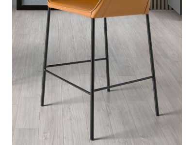 Taburete de diseño con patas de acero inoxidable negro - AMOS