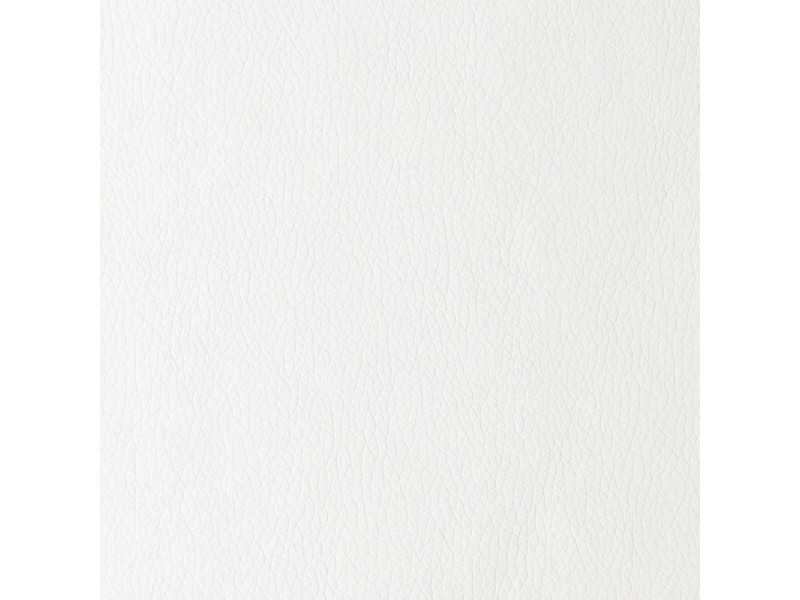 Silla de diseño con patas y detalle en acero inoxidable - AMAL