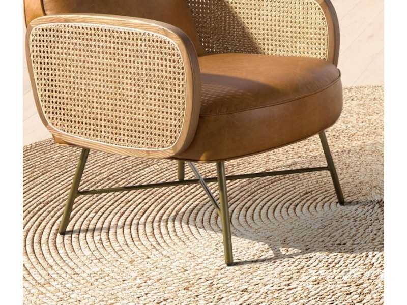 Sillón de diseño moderno tapizado en piel genuina con patas en acero inoxidable dorado - AABERT